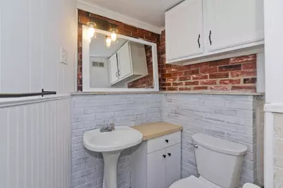 13 Hampden St, Westfield, MA 01085 - Photo 15