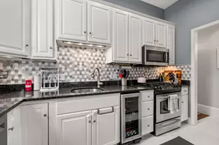 40 Chestnut St, Boston, MA 02129 - Photo 7