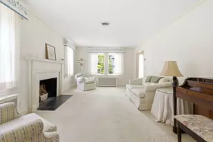102 Oakdale Rd, Newton, MA 02461 - Photo 9