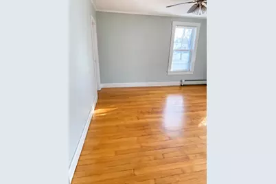 89 Mammoth Rd, Lowell, MA 01854 - Photo 7