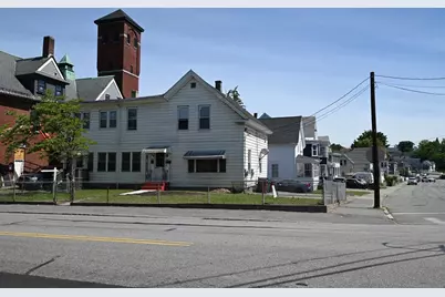 89 Mammoth Rd, Lowell, MA 01854 - Photo 5