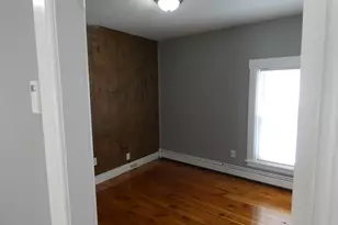 94 Maple St, Gardner, MA 01440 - Photo 9