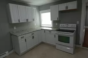 94 Maple St, Gardner, MA 01440 - Photo 17