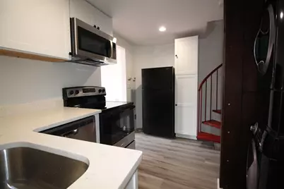16 Middlesex St #11, Chelmsford, MA 01863 - Photo 5