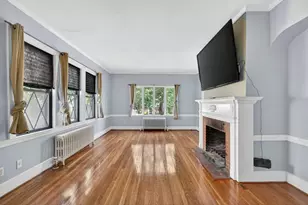 28 Thurlow Ave, Revere, MA 02151 - Photo 5