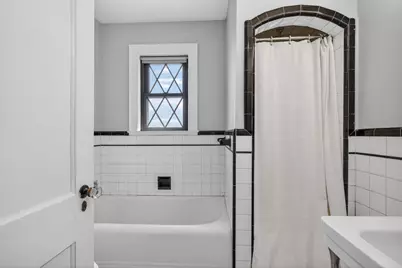 28 Thurlow Ave, Revere, MA 02151 - Photo 21