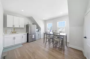 61 Wayland St, Boston, MA 02125 - Photo 31
