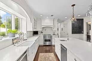 35 Beach Plum Ln, Scituate, MA 02066 - Photo 3