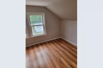 205 Ryan St, Gardner, MA 01440 - Photo 11