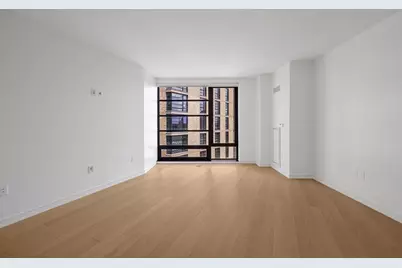 580 Washington St #12E, Boston, MA 02111 - Photo 5