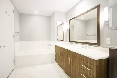 580 Washington St #12E, Boston, MA 02111 - Photo 19
