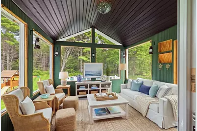 18 Woodland Ln, Belchertown, MA 01007 - Photo 21