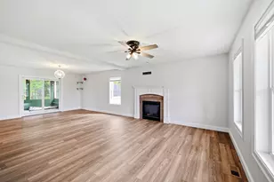 18 Woodland Ln, Belchertown, MA 01007 - Photo 7