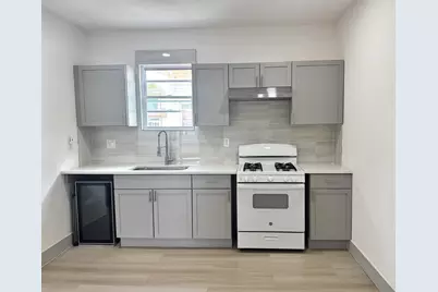 56 Pinckney St #2, Somerville, MA 02145 - Photo 5