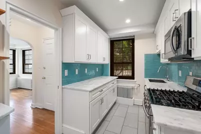 56 Garrison Rd #56, Brookline, MA 02445 - Photo 3