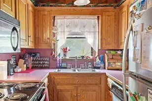 585 County St, Taunton, MA 02780 - Photo 7