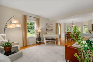 3 Hubley Ln, Southborough, MA 01772 - Photo 3