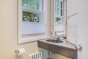 29 Devereaux St, Arlington, MA 02476 - Photo 13