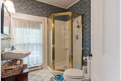 19 N Main St, Petersham, MA 01366 - Photo 35