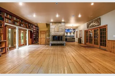 50 SW Main St, Douglas, MA 01516 - Photo 41