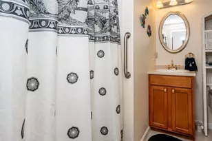 7 Masters Ct, Mashpee, MA 02649 - Photo 19