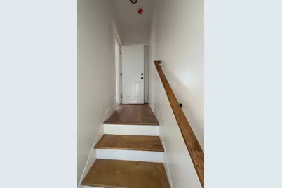 40 Coolidge #Front, Lawrence, MA 01843 - Photo 3