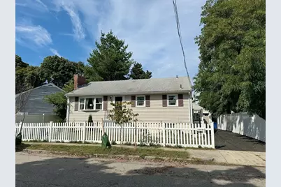 218 Hollis Ave, Quincy, MA 02171 - Photo 17
