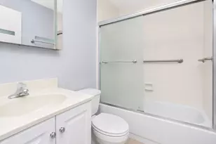 44 Washington St, Brookline, MA 02446 - Photo 13