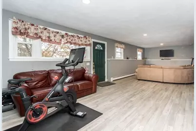 170 Ravenswood, Waltham, MA 02453 - Photo 13