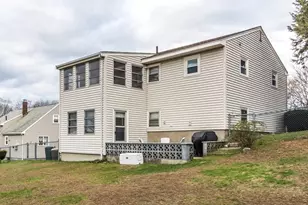 170 Ravenswood, Waltham, MA 02453 - Photo 17