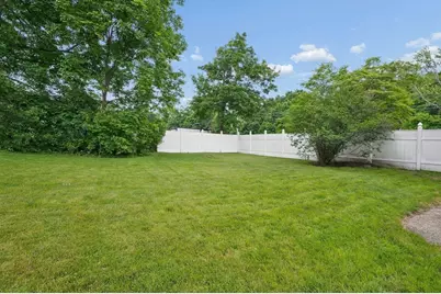 319 Providence Rd #319, Grafton, MA 01560 - Photo 17