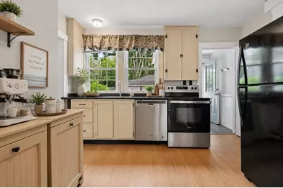 319 Providence Rd #319, Grafton, MA 01560 - Photo 5