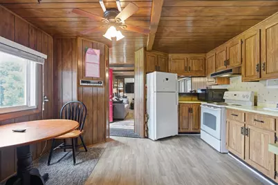 8 Donahue Ln, Grafton, MA 01536 - Photo 9