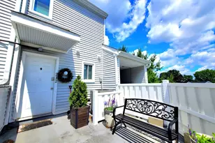 391 Hyde Park Ave, Boston, MA 02131 - Photo 3