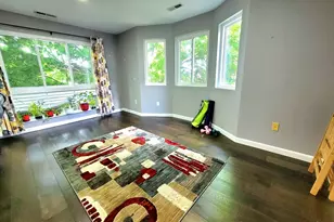 391 Hyde Park Ave, Boston, MA 02131 - Photo 11