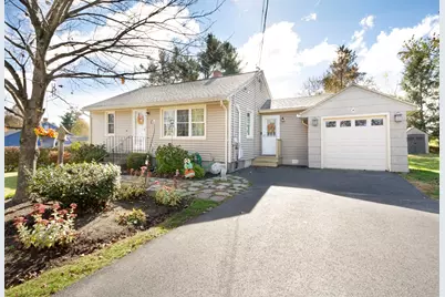 9 Orchard Dr, Paxton, MA 01612 - Photo 3