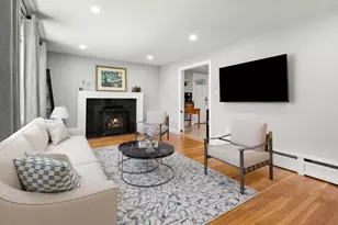 115 Maple St, Wenham, MA 01984 - Photo 9