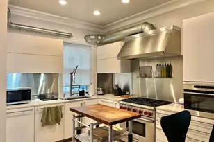 1060 Beacon, Brookline, MA 02446 - Photo 3