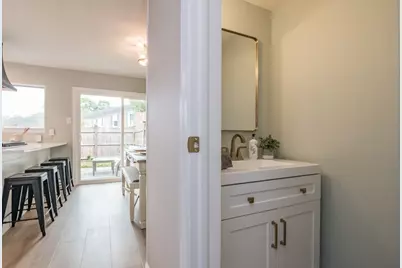1175 Dickinson #1175, Springfield, MA 01108 - Photo 5