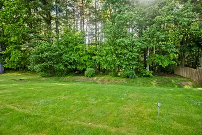 276 Spikenard Cir, Springfield, MA 01129 - Photo 35
