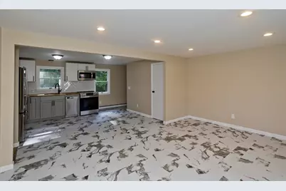 276 Spikenard Cir, Springfield, MA 01129 - Photo 13