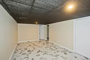276 Spikenard Cir, Springfield, MA 01129 - Photo 31