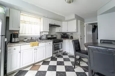 68 Cook Ave, Chelsea, MA 02150 - Photo 5
