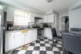 68 Cook Ave, Chelsea, MA 02150 - Photo 5
