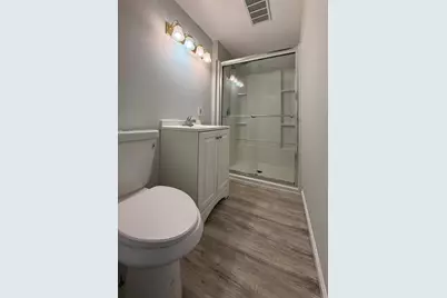 45 Elm St, Webster, MA 01570 - Photo 17