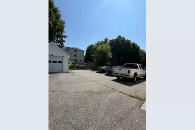 45 Elm St, Webster, MA 01570 - Photo 5