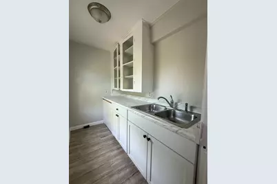 45 Elm St, Webster, MA 01570 - Photo 11