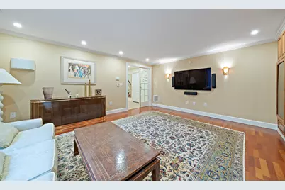 73 Countryside Road, Newton, MA 02459 - Photo 19