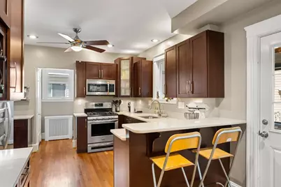 525 Fellsway E, Malden, MA 02148 - Photo 15