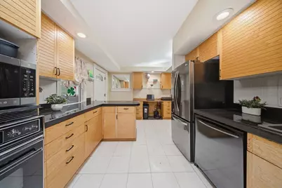28 Fletcher St #28, Northbridge, MA 01588 - Photo 11